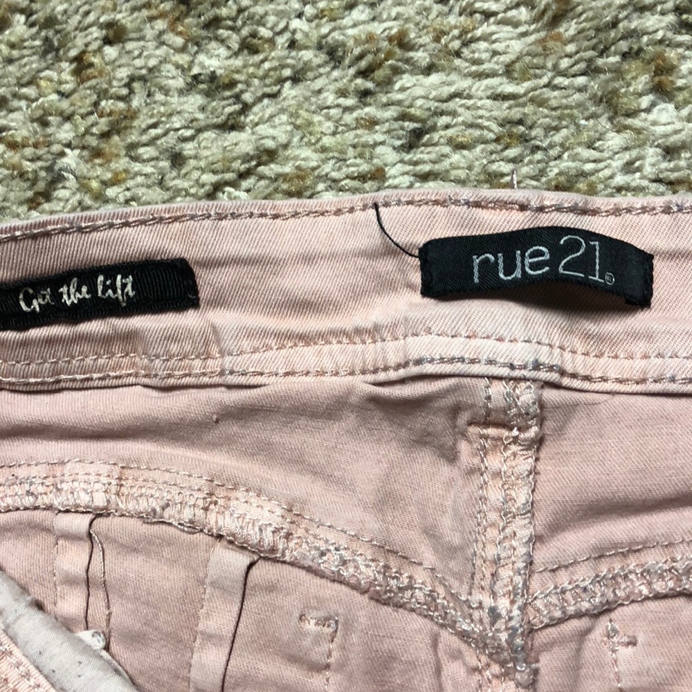 Jeans - Picture 2 of 4